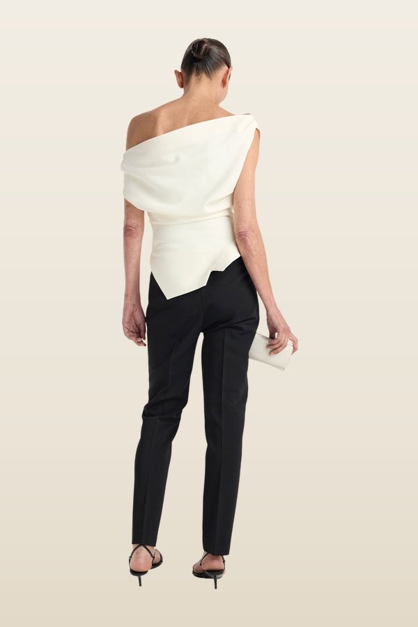 Off shoulder lapel top — carry 4