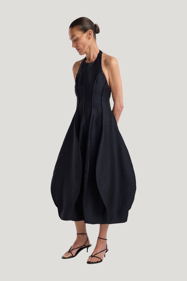 Open back tulip dress | night — carry 2