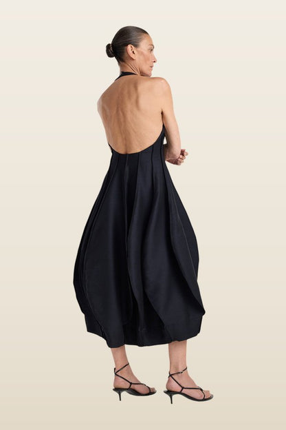Open back tulip dress | night — carry 4