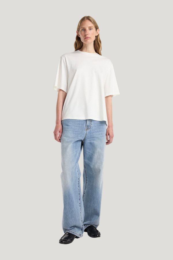 Oversized cotton silk t-shirt — model front