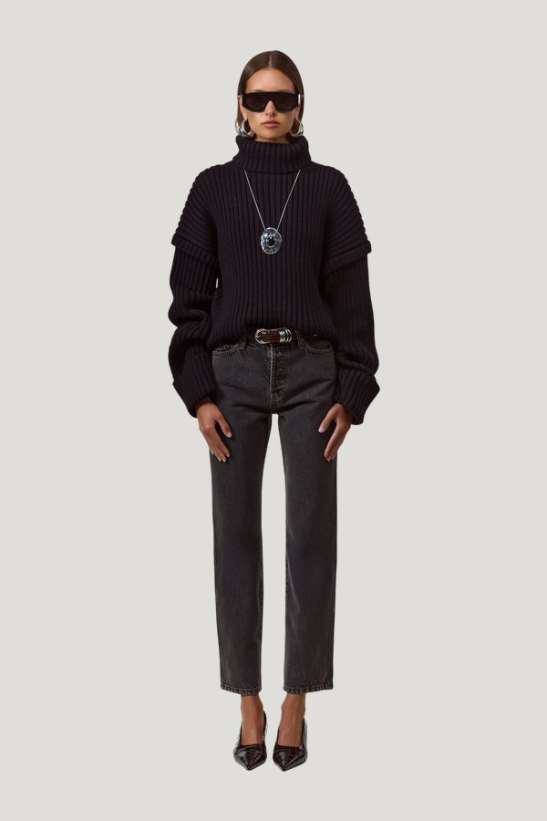 Oversized Ribbed Wool Sweater — carry 2