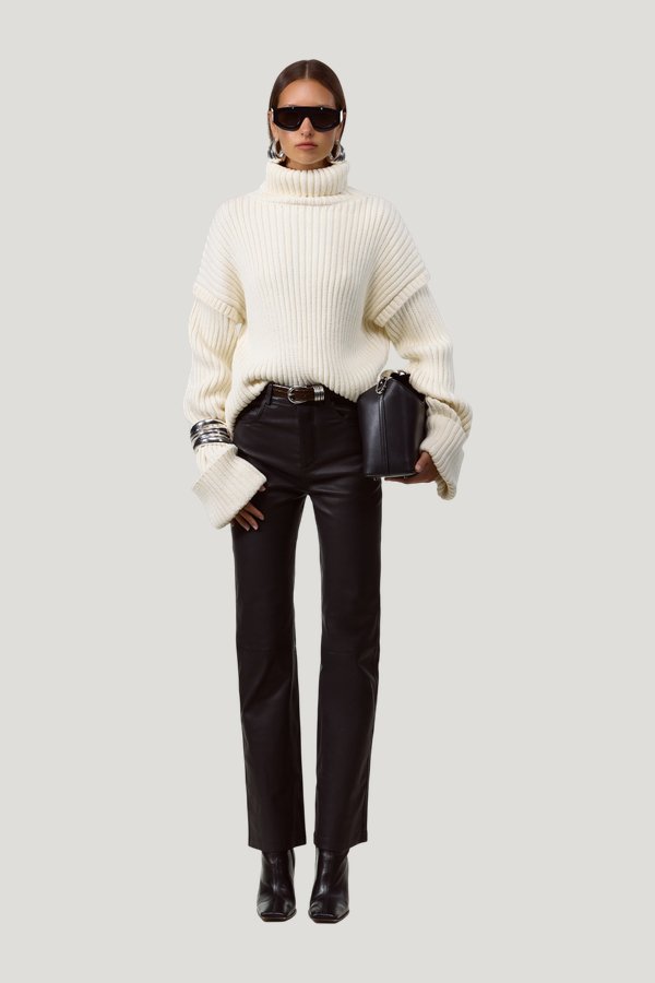 Oversized Ribbed Wool Sweater — carry 2