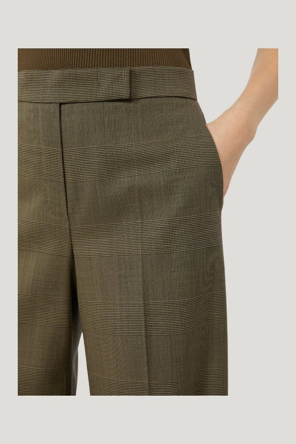 Glen plaid wool trousers - KAKI — model side