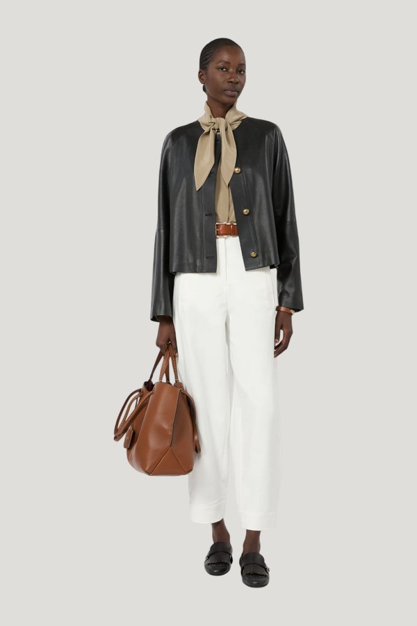 Stretch cotton canvas trousers — model front