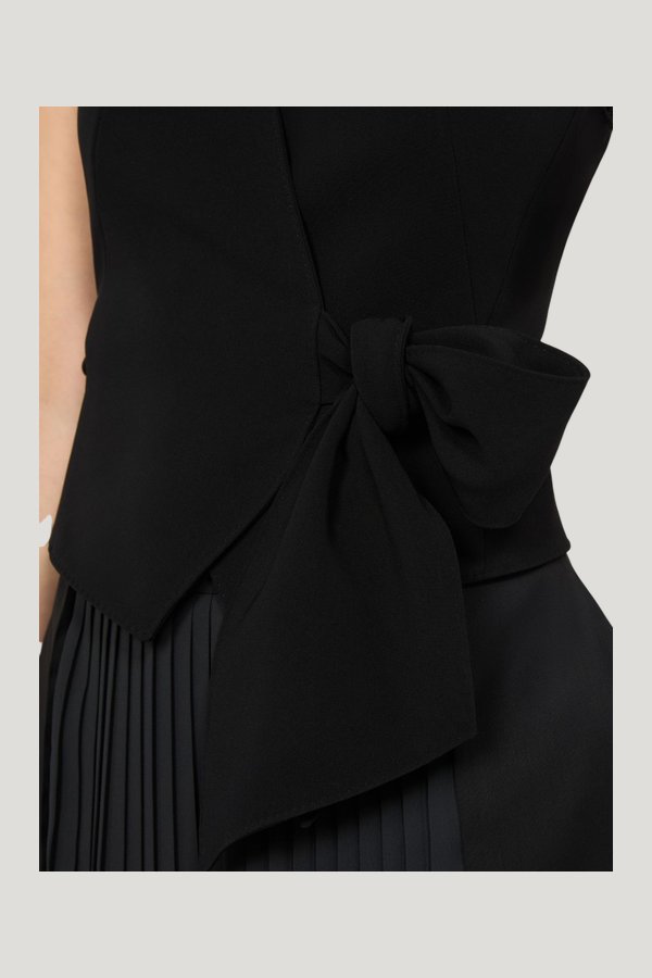 Compact cady cropped gilet — carry 3