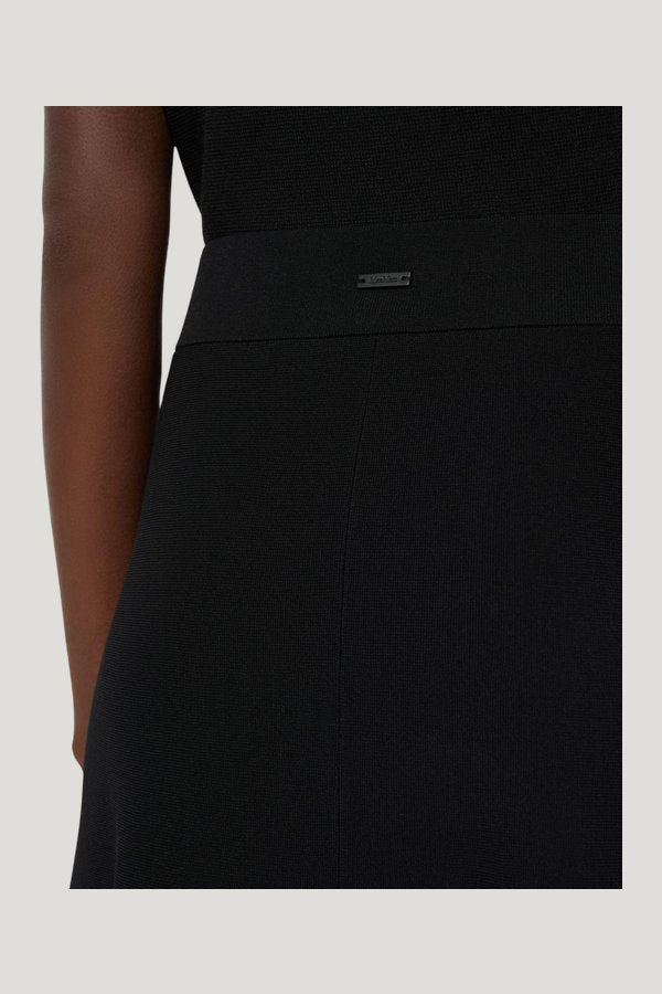 Viscose yarn skirt — carry 3