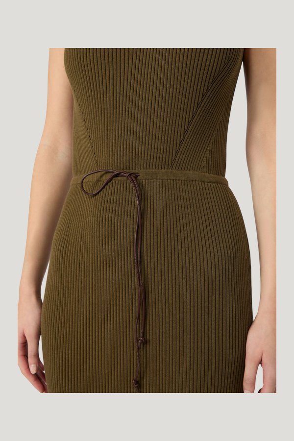 Rib-knit cotton and viscose yarn dress - MUD — model side