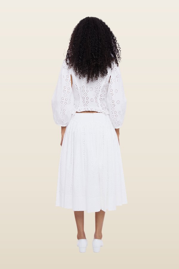 Palisade Top In White Eyelet — model back