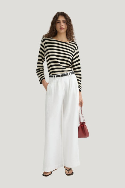 Parker Trouser — model front