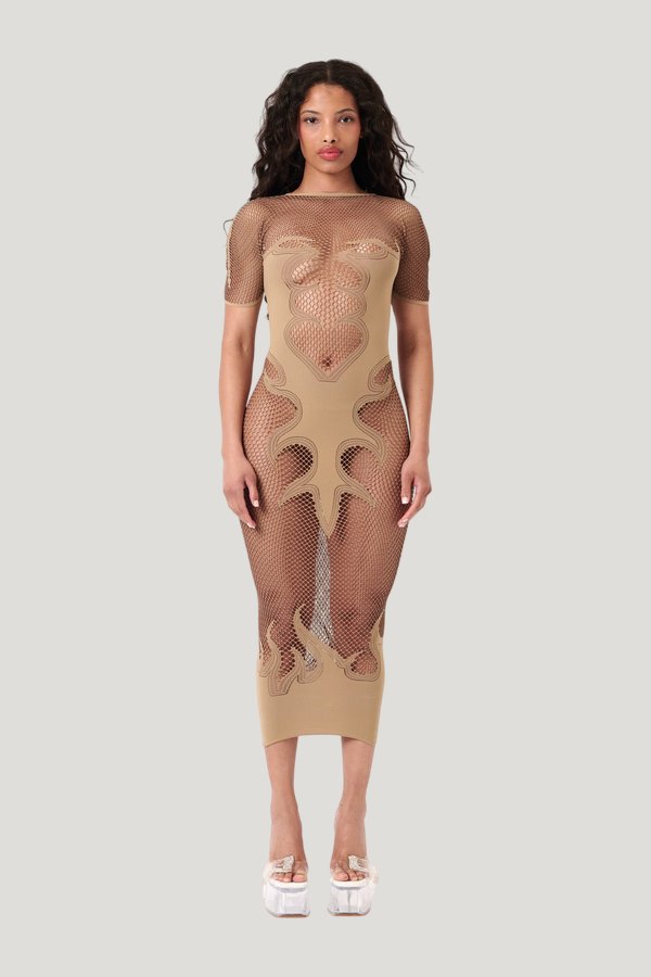 Peachy Dress — model front