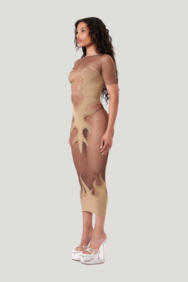 Peachy Dress — model side