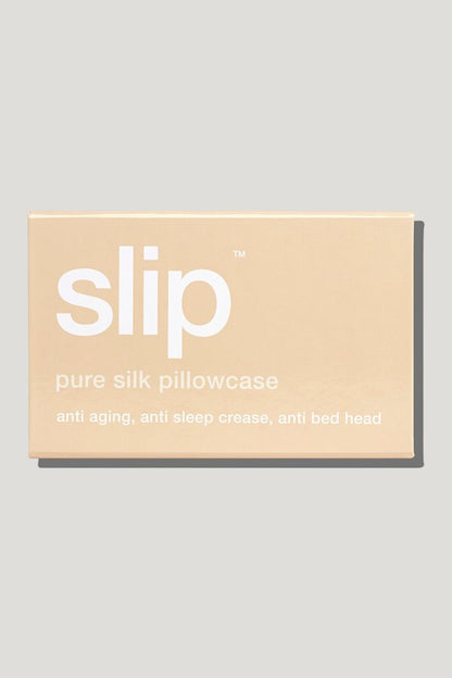 Caramel Queen Zippered Pillowcase — model side