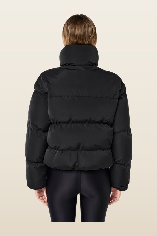 Pivot Puffer Jacket — model back