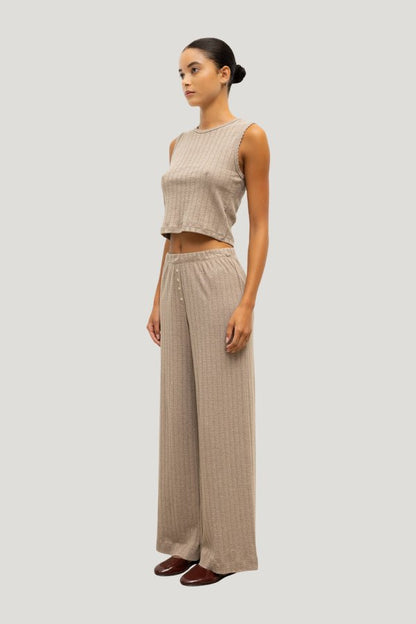 Pointelle Boxer Pant — model side