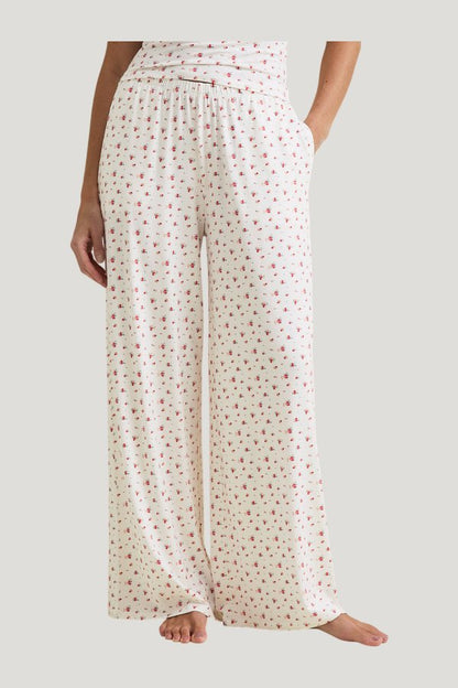 Pyjama Bottoms — carry 3