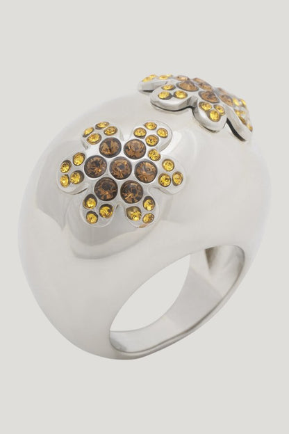 Orange rhinestone daisy ring — model side