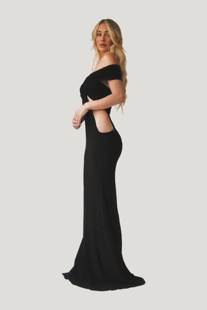 Róse Gown — model side