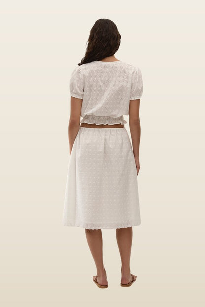 Santana Top Lucy Broderie — model back