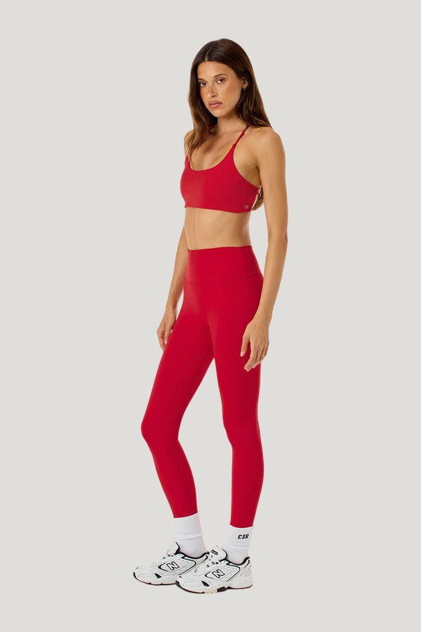 Serenity Leggings | Chilli — model side