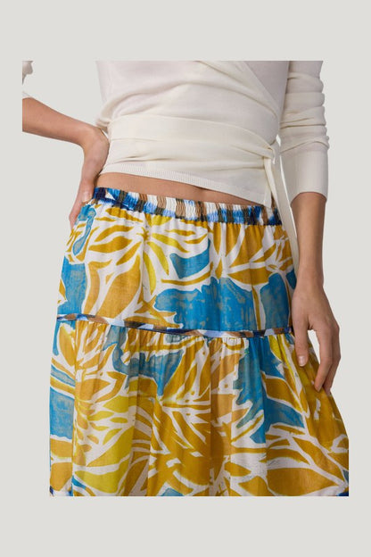 Shiloh Skirt — carry 3