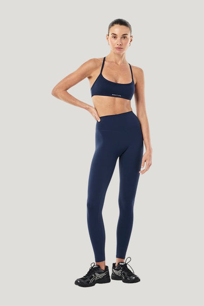 Signature Full Length Legging — model front