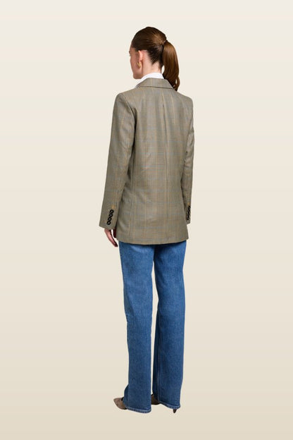Single Breasted Belgravia Blazer — carry 4