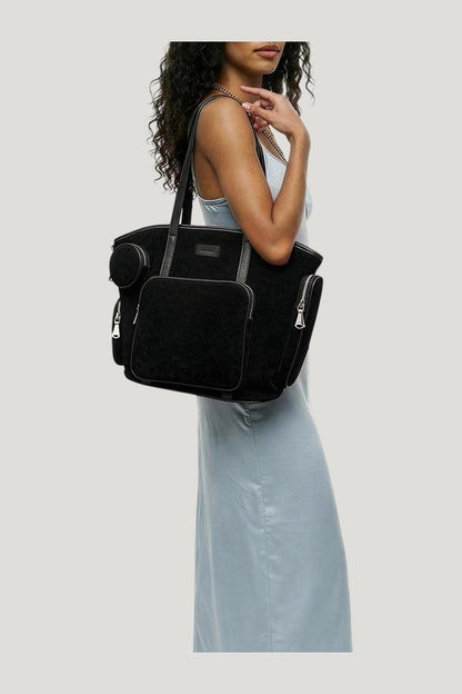 Skipper Cargo Tote — model front