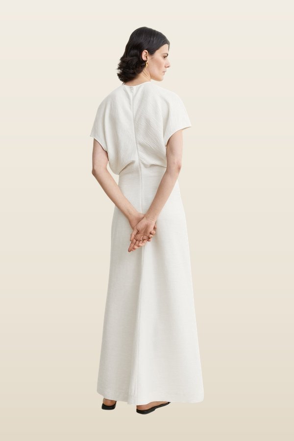 Slouch waist dress — model back