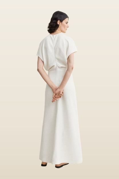 Slouch waist dress — model back