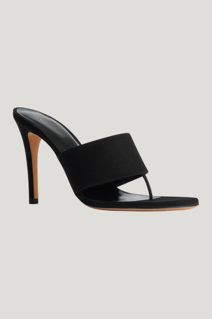 Snug Sandal Black Nubuck Leather — model side