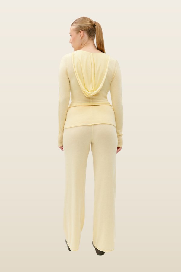 Storm Knit Pants — model back