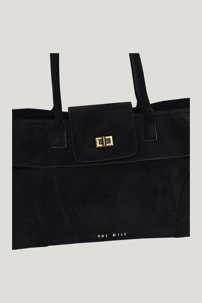 Suki Tote Bag — model side