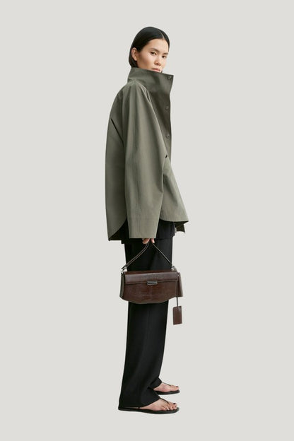 Summer parachute jacket clove — model side