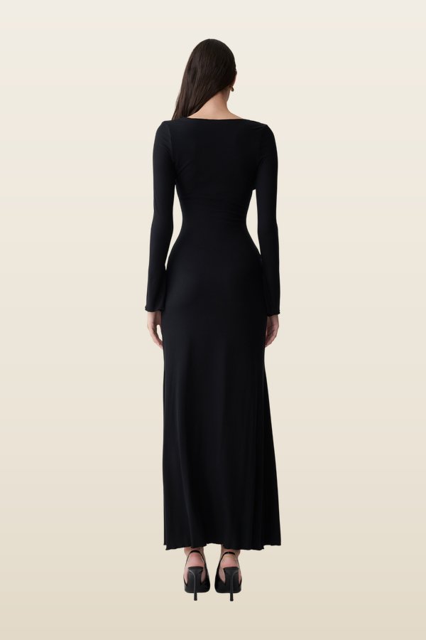 Tanya Buttoned Long Sleeve Maxi Dress — model back