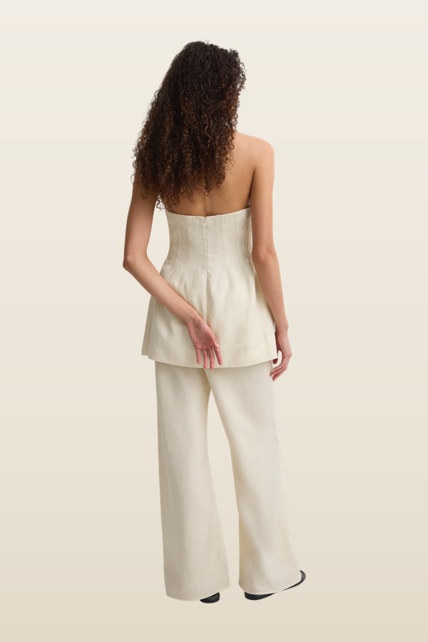 The Bandeau Top Milk — carry 4