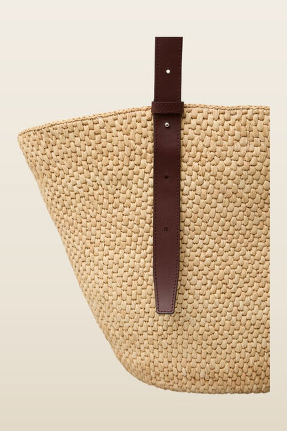The Bianca Raffia Bag Large — model back