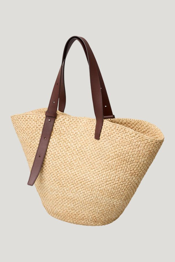 The Bianca Raffia Bag Large — model front