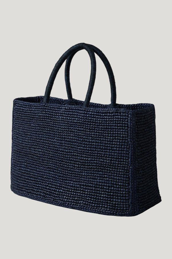 The Charlotte Raffia Bag Small — model front