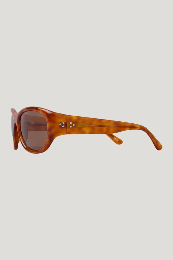 The Lee Sunglasses — model front