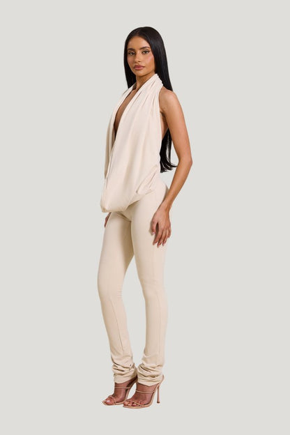 Leia Trousers in Stone — model side