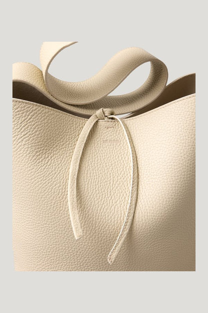 The Norma Tote — model side