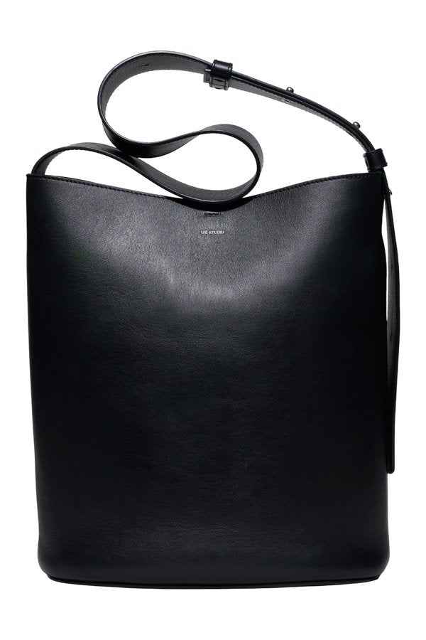 The Norma Tote — packshot