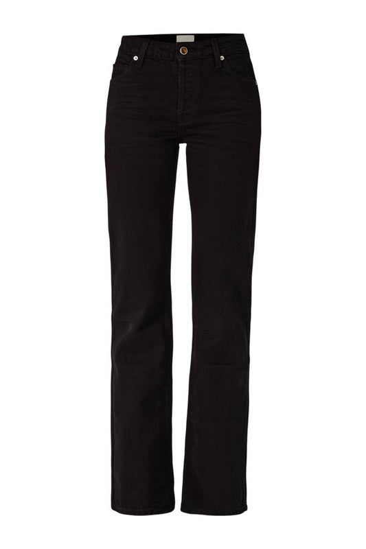 The Perfect Jean — packshot