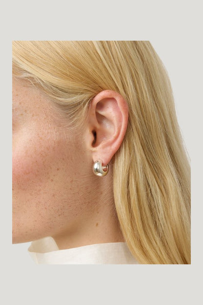 The Simone Earrings — model front