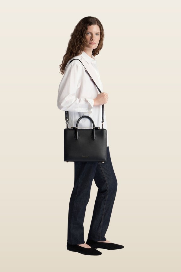 Midi Tote — model back