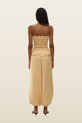 Tiera Top Daffodil — model back