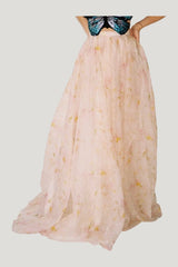 Venteux Silk Skirt — model side