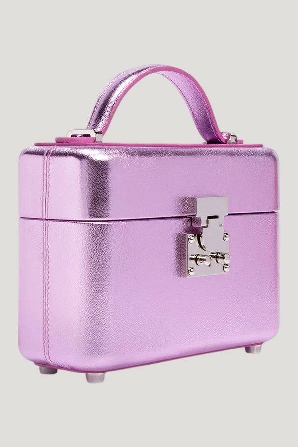 Venyx In Pink Metallic Napa — model front
