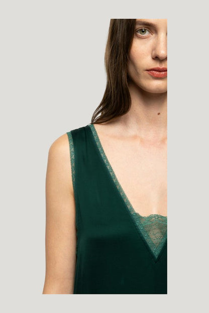 Renzo Dress — model side